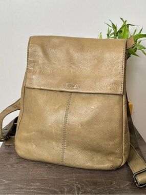 American Leather Co The Liberty Backpack Green Genuine Soft Leather